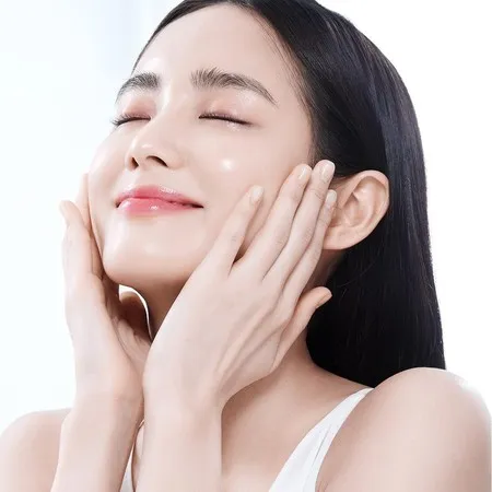 Thế giới mỹ phẩm 2025 - Nơi Khoa học, Bền vững và Cá nhân hóa lên ngôi